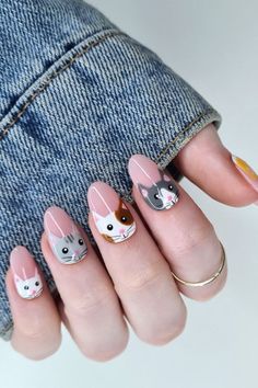 Cat Nail Art Designs, Cat Nail Designs, Cat Nail Art, Cat Nail, Animal Nail Art, Animal Nails, Christmas Nails Acrylic, Persian Food, Cat Nails