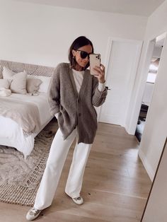 Styled Outfits, Wide Legged Jeans, Duster Cardigan, Wardrobe Style, Sweater Pants, Fall Winter Outfits