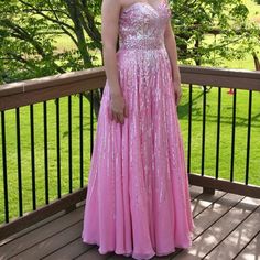 Gorgeous, Classic Sherri Hill Prom Dress. Sequin Detail, Bejeweled Waistline. Worn Once, In Brand New Condition! Prom Dress Sequin, Sherri Hill Prom Dress, Prom Dress Color, Sherri Hill Prom, Sherri Hill Prom Dresses, Pink Prom Dress, Dress Sequin, Pink Prom, Sherri Hill Dresses