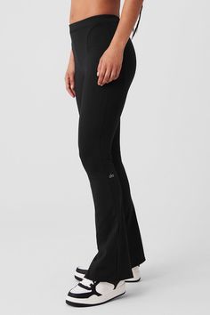 Switch up your go-to silhouette with the High-Waist 7/8 Zip It Flare Legging, made with our sculpting, breathable interlock fabric. It has a skinny waistband and invisible zippers at inside legs, so you can customize your flare. Soft & breathable interlock fabric 7/8 length with adjustable, zippered flare legs Designed & uniquely fit to flatter every size Wear-tested by our in-house team for the perfect fit Color Forecasting, Womens Black Pants, Flare Legging, Alo Yoga, Yoga Women, Black Leggings, Desi, High Waist, Perfect Fit