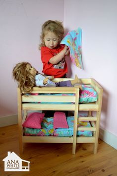 $ 10 DIY Bunk Bed for two dolls! OMG I would have loved this when I was little. Diy Bunk Bed, Ideas Clothes, Doll Ideas, Handmade Christmas Gifts, Ag Dolls, Bunk Bed, Doll Furniture