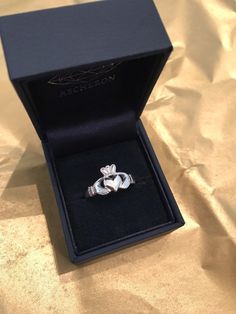 FREE SHIPPING TO US AND EU. 60 DAY RETURNS. . Claddagh ring, ladies claddagh ring handmade in Dublin, Ireland. Available in fine sterling silver, 10K, 14K or Platinum. This ladies claddagh ring is made in a classic timeless style. Handmade in my workshop in Dublin, Ireland. Delivered inside an elegant jewelry gift box. A matching fitted curved diamond set band to match this ring is available here: https://www.etsy.com/ie/listing/546903225/ Installment payments plan available. If you would like t Sterling Silver Rings Stamped 14k For Promise, Silver Promise Ring Stamped 14k, Sterling Silver Engraved Ring With Diamond Cut For Gift, Gift Heart Ring Sterling Silver Diamond Cut, Sterling Silver Birthstone Ring Stamped 14k For Anniversary, Hallmarked Heart Cut Promise Ring, Sterling Silver 14k Stamped Birthstone Promise Ring, Heart Cut Hallmarked Diamond Ring Gift, Hallmarked Sterling Silver Diamond Promise Ring