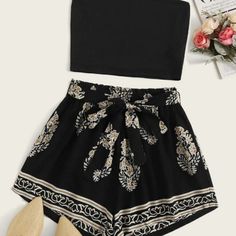 Nwt Shein 2 Piece Set Black Tube Top & Black W/H Tan & White Flower Shorts Small Black Floral Print Shorts, Black Floral Print Shorts For Summer, White Flowy Shorts, Tube Top And Shorts, Shein Shorts, Black Tube Top, Black Tube, Flower Shorts, Cropped Tube Top