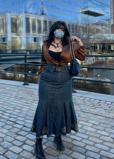 #BEAUTY, #RELATIONSHIPS #Fashion #Animals #Outfits #Winter Outfits #Animals Plus Size Street Style, Curvy Fashionista, Earthy Outfits, Poses Reference, Clothing Plus Size, Fashion Business, Swaggy Outfits, Mode Inspo, Curvy Girl Outfits