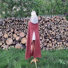 Viking Apron Dress Linen, Overdress Used Look, Medieval Dress, Wiki Apron, LARP, SCA, Toraxacum - Etsy Medieval Style Dress For Summer Larp, Medieval Style Dress For Larp In Summer, Medieval Summer Dress For Larp, Belegarth Garb, Look Medieval, Vikings Costume, Vikings Costume Diy, Viking Apron, Viking Apron Dress