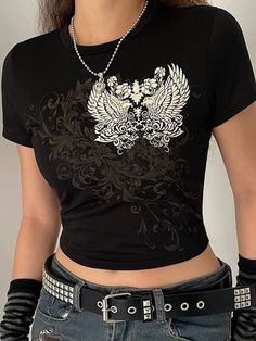 ⚡️Buy Vintage Print Rhinestone Detail Crop Top Black S under $13.00 in Tops&Tees Online. Style: Casual/Street/Y2K/Vintage/Punk/Grunge. Color: Black. Fabric Content: Polyester, Spandex. Fit Type: Slim fit. Neckline: Crew Neck. Sleeve Length: Short Sleeve. Design: You'll absolutely love these vintage finds. This little top has a fairy wing pattern featuring, with a cropped length and multi rhinestones decor on it, style with your fingerless gloves and cargo pants for a street grunge vibe.. ✓2022 S Fairy Wing Pattern, Outfits Juveniles, Wing Pattern, Street Y2k, Cropped Tee Shirt, Colorful Crop Tops, Punk Grunge, Streetwear Aesthetic, Vintage Punk