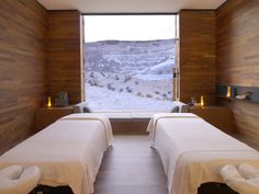 Amangiri Hotel, Amangiri Resort Utah, Interior Types, Amangiri Resort, Spa Luxe, Spa Interior Design, Spa Rooms, Spa Interior, Powder Room Design