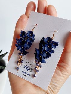 Cluster Flower Earrings Blue Polymer Clay, Chandelier Earrings, Long Flower Earrings Blue Dangle Flower Earrings In Polymer Clay, Elegant Blue Polymer Clay Earrings, Clay Chandelier, Miniature Builds, Earrings Pictures, Blue Polymer Clay, Polymer Flowers, Clay Sculpting, Poly Clay