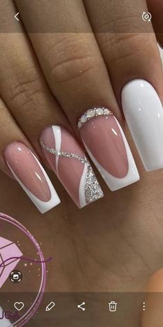 New French Nails Design, White Acrylic Nails With Glitter Square, Wedding Nails Ideas Bridesmaid, French Tip Acrylic Nail Ideas, White French Tip Designs Acrylic, Bride French Nails, Short White Nails Design Ideas, Nail Ideas With Pearls