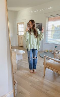 Kristen Johns Outfits, Fun Comfy Outfits, Comfy Easter Outfits, Comfy Colorful Outfits, Casual Outfits Spring Comfy, Salon Fits, Church Outfit Spring, Kristin Johns, Cute Modest Outfits