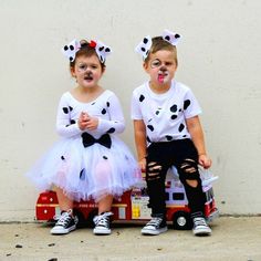 Kids Dog Costume, Dalmatian Costume Diy, Toddler Dog Costume, Puppy Costume For Kids, Diy Dalmatian Costume, Dog Costumes For Kids, Diy Costumes For Boys, Dalmatian Halloween, Diy Costumes Men