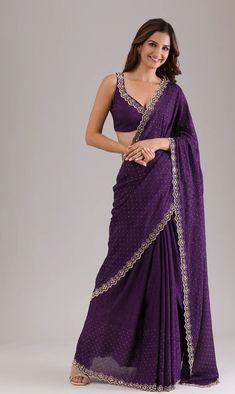 Western Saree Look, Western Saree, Fashion Course, Fashionable Saree, Saree Blouse Styles, Desi Outfits, Fashion Courses