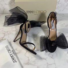 Md Shoes, Fantasy Heels, Jimmy Choo Bow, High Heels Classy, Luxury Heels, Heels Aesthetic, Jimmy Choo Heels, Prom Heels, Bow Heels