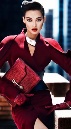 Look Working Girl, Moda Chanel, Winter Typ, Mode Chanel, Chanel Couture, Business Outfit, Moda Vintage, Beauty And Fashion, A Magazine