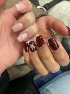 Matching Bsf Nails French Tip, Bestie Matching Nails Ideas, Matching Nails With Best Friend Y2k, Nails Matching With Bestie, Bestie Nails Ideas Matching, Matching Nail Sets, Matching Nails With Bff, Matching Bestie Nails