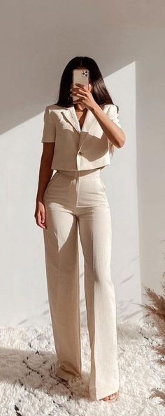 Outfit Sport Elegante Mujer, Work Oufit, Punk Wardrobe, Doctor Outfit, Classy Fits, Casual Ootd, Mode Zara, Stylish Work Attire, Business Casual Outfits For Work