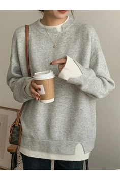 Gray Casual Graphic Tops Round Neck Long Sleeve Solid Sweaters Trendy Sweaters Women, Casual Work Sweater, Casual Tops With Cozy Fit, Relaxed Fit Sweater Women, Office Casual Sweater, Cheap Winter Tops For College, Affordable Comfy Winter Tops, Casual Sweaters Pullover, Gray Women’s Sweaters