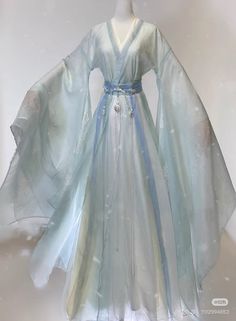 Chinese Costume, Aesthetic Phone Case, Historical Costume, Art Tutorials Drawing, Ancient Chinese, Fantasy Clothing, Kimonos