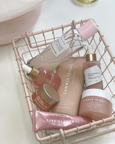 Pink Skincare, Sephora Skin Care, Perfect Skin Care Routine, Pink Skin, Skin Lotion, Pretty Skin Care, Skin Care Items, Pretty Skin, Lip Butter