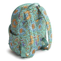 Meet Vera Bradley's Small Banbury Backpack, the perfect blend of style and convenience for your on-the-go lifestyle. Designed to carry your essentials while keeping your hands free, this backpack offers the ideal combination of functionality and fashion-forward flair.Whether you're exploring the city, running errands, or enjoying a night out with friends, this compact backpack offers the perfect combination of style and functionality to accompany you on all your adventures Dimensions: 7.0" w x 11.75" h x 4.75" d Handle/Strap Handle drop 2.0" Adjustable straps Exterior features a back slip pocket, two side slip pockets and two zip compartments Interior features two slip pockets and a zip pocket Zip closure Capacity 9 L. Weight: 0.81 lb City Running, Vera Bradley Lunch Bags, Vera Bradley Disney, Orange Backpacks, Patterned Backpack, Blue Backpack, Pink Backpack, Toiletry Bag Travel, Cotton Bag