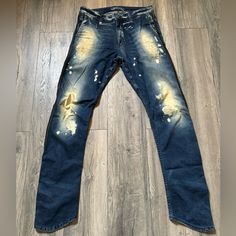 Robins Jeans Men’s Size 33 Used In Excellent Condition Buckles On The Back Pockets, Black Trimming On Legs Distressed Robins Jeans, Robin Jeans, Mens Straight Jeans, Jeans Men, Robins, Mens Jeans, Jeans Size, Conditioner, Man Shop