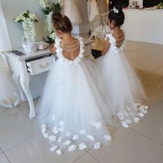 Real Image Lovely Flower Girl Dresses For Wedding V Neck Tulle Floor Length Backless Ball Gown Junior Bridesmaid Dress For Girls sold by FashionOk on Storenvy Backless Ball Gown, Flower Girls Dresses, Girls Bridesmaid Dresses, First Communion Dress, 파티 드레스, White Flower Girl Dresses, Tulle Flower Girl, Tulle Flowers, Flower Girl Dresses Tulle