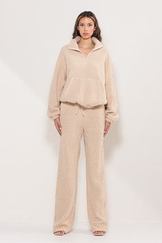 Wide Leg Beige Sweatpants For Winter, Comfortable Winter Beige Pants, Beige Sweatpants For Fall Loungewear, Beige Sweatpants For Loungewear In Fall, Beige Pants With Pockets For Lounging, Beige Lounging Pants With Pockets, Beige Pants For Winter Lounging, Cozy Beige Pants For Fall, Beige Straight Sweatpants For Loungewear