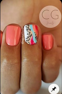 Coral Nail Design Ideas, Coral And Navy Nails, Coral And Blue Nails Summer, Blue And Coral Nails, Coral Summer Nails 2024, Pink And Teal Beach Nails, Nail Art Trending, Acrylic Nail Inspiration, Nail Art Trendy