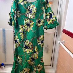 Nwot Multicolored Beautiful Gown With Stones On Top; Ankara Material; M,/L Size; 3/4 Sleeves; Maxi. $75 Green Long Floral Print Dress, Long Green Floral Print Dresses, Green Beach Dress With 3/4 Sleeves, Green 3/4 Sleeve Dress For Vacation, Green 3/4 Sleeve Maxi Dress For Vacation, Bohemian Green Dress With Half Sleeves, Green Dress With 3/4 Sleeves For Vacation, Ankara Material, Pool Party Dresses