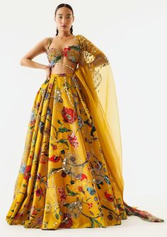 Golden Organza Satin Printed And Embellished Lehenga Set With Two Dupattas Lehenga MAHIMA MAHAJAN Mahima Mahajan, Lehenga And Blouse, Mehndi Outfit, Lehenga Style Saree, Mehndi Outfits, Indian Bridesmaid Dresses, Organza Lehenga, Indian Fashion Jewellery