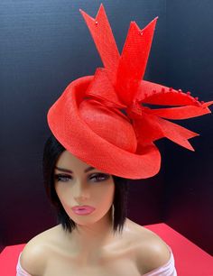 "Welcome to our Shop! You are viewing \"Sculptural Avant-garde Unique Red Hatinator.  Gorgeous Red Swirl Architectural Hatinator. Royal Ascot Hat. Kentucky Derby Fascinator. Wedding Hat\". ~ * ~ * ~ * ~ This item is MADE TO ORDER ~ * ~ * ~ * ~  Approximate measurements:  Length: 10 ins, Width: 10 ins, Height: 8 ins (excluding bows). Presenting this beautiful sculptural piece that sits proud on the head. Made of a red sinamay hat base and a sculpted brim handstitched in place with beads.  A drama Unique Fascinators, Art Hats, Unusual Hats, Sinamay Hat, Fascinator Wedding, Royal Ascot Hats