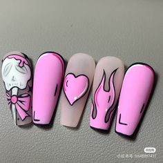 Punk Nails Grunge, Cute Valentines Nails, Nail Tips Short, Carpet Ideas 2023, Nails Grunge, Pop Art Nails, Skull Nails, Carpet Ideas, Punk Nails