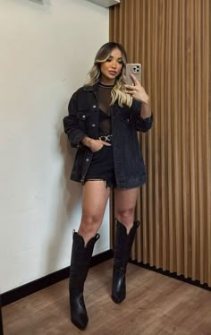 Black Western Outfit, Country Fall Outfits, Outfit Botas, Country Style Outfits, Western Wear Outfits, Looks Country, Nashville Outfits, Rodeo Outfits