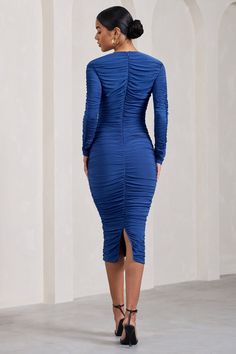 Wrapped in figure flattering ruching, our long-sleeved midi Elisabeth was constructed to carve out all of your natural feminine curves. Arriving in a rich cobalt blue shade, this dress is the perfect option for any upcoming wedding party or graduation. Features- Premium stretch jersey- Bodycon fit- V-neckline- Fully ruched- Back split - Invisible zip closure- Midi length Sizing & fitModel is 5'8  and wears UK size 8 / US size 4 Product information Designed exclusively by Club L LondonDouble layered with stretchPremium jersey in Cobalt Blue (95% Polyester, 5% Elastane)125cm total lengthSKU: CL128984071 Black Dress Prom, Black Tie Gala, Party Dress Long Sleeve, Bridesmaid Outfit, Christmas Party Dress, Black Sequin Dress, Black Velvet Dress, Invisible Zip, Blue V