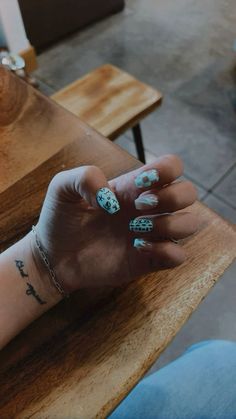 Cute Western Fall Nails, Teal Western Nails, Western Nails Fall, Western Acrylic Nail Designs, Jeep Nails, Cowboy Nails Western, Summer Western Nails, Punchy Nails Designs