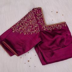 Blouse Design Simple, Simple Wedding Blouse Designs, Pink Blouse Designs, Blouse Maggam Work, Latest Bridal Blouse Designs, Blouse Designs Catalogue, Traditional Blouse Designs, Latest Model Blouse Designs