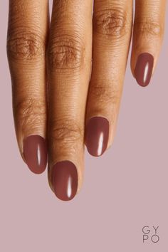 Winter Nail Colours Shades, 2022 Winter Nail Color Trends, Winter Nails 2022 Trends Gel, Nail Colors Winter Classy, Pretty Nails For Winter Short, Pedicure Ideas Winter Toenails, Short Winter Nails 2022, January Nail Colors 2023, End Of Winter Nails