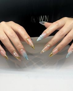 Romantic Nails, Edgy Nails, Stiletto Nails Designs, Simple Acrylic Nails, French Acrylic Nails, Acrylic Nails Coffin Pink, Bling Acrylic Nails