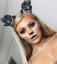 Le maquillage chat Nem Halloween Makeup, Halloween Cat Makeup, Cat Face Paint, Cat Makeup Tutorial, Make Up Diy, Makeup Clown, Cat Halloween Makeup