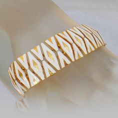 White and Gold X and O Bracelet.  White Enamel Modernist X and O Bracelet. Hugs and Kisses Bracelet. 1960s Glam, Abstract Jewelry, Princess Necklace, Modernist Jewelry, Jewelry Elegant, Retro Costume, Modernist Design, Christmas Bracelet, Hugs And Kisses