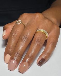 "Coconut" Nails Is the Chicest Nail Trend to Try This August | Who What Wear UK Ongles Beiges, Taupe Nails, Face Nails, Neutral Nail, Pedi Ideas, Nail Polish Colors Fall, Nagellack Trends, Fall Nail Trends, Nude Nail