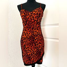 Make Your Friends Jealous In This Gorgeous Orange Leopard Print Party Dress! This V-Neck Pinned Beauty With Adjustable Straps Is A Showstopper By Almost Famous! Show Your Curves In This Knockout Dress With Front Ruching Detail. Form Fitting With Stretch. Size M Orange V-neck Mini Dress For Evening, Orange V-neck Bodycon Dress For Party, Orange V-neck Bodycon Party Dress, Orange V-neck Mini Dress For Date Night, Sleeveless Orange Bodycon Dress For Date Night, Orange Bodycon Mini Dress For Evening, Orange Mini Length Bodycon Dress For Night Out, Chic Orange Bodycon Party Dress, Chic Orange Bodycon Dress For Party