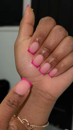 Short Summer Nails French Tip, Short Frenchies Nails, Pink Frenchies Nails, Short Nail Sets, Pink Nails French Tip, Frenchies Nails, Pink French Tips, Gel Toe Nails