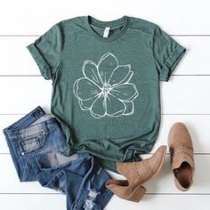 Flower T Shirt, Cooler Look, Magnolia Flower, Flower Shirt, Cute Tshirts, One By One