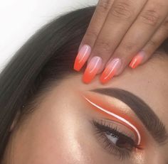 Orange Eye Makeup, Party Make-up, Make Up Inspiration, Face Art Makeup, Rave Makeup, Make Up Videos, Makeup Eyes, Makeup Eye Looks, Creative Eye Makeup