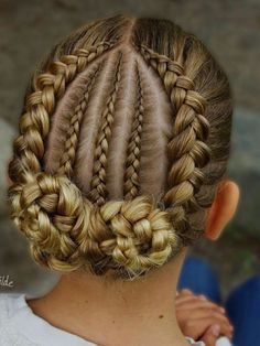 Simple Picture Day Hairstyles For Kids, Crazy Braided Hairstyles, Crazy Hairstyles, Bridesmaid Hair Half Up, Bridesmaid Hair Updo, Viking Hair