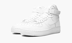 The Nike Air Force 1 High GS “Triple White” brings a clean and refreshing colorway to the classic basketball sneaker for kids.  Arriving in grade school sizes, the shoe features a white leather upper supported by an adjustable ankle strap and high-cut padded collar.  Perforations on the toe box are included for breathability, while the underfoot has a tonal rubber cupsole with both a foam wedge and encapsulated Air to provide cushioning. Nike Air Force Mid, Womens Air Force 1, Mikasa Anime, Air Logo, Tenis Nike Air, White Air Force 1, Nike Air Force 1 Mid, Nike Air Force 1 High, Vintage Basketball