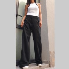 "Comfortable linen trousers🤩 Extravagant designs and high quality fabrics. The item from the pictures is size S For more information feel free to ask questions. Material &Care Linen Machine wash 30oC Hand wash at low temperatures Do not machine dry Medium hot iron Sizing We make size from xs to 5xl as well as customized measures.So don't hesitate to contact us and make one for you. 🛫🎁Shipping🎁 🛬 STANDARD SHIPPING Europe : 6-8 business days USA&Canada : 8-10 business days Everywhere Classic Pants, Hot Iron, Wide Leg Linen Pants, Women Pants, Pants Wide Leg, Linen Trousers, Women Pants Casual, Waist Pants, Linen Pants