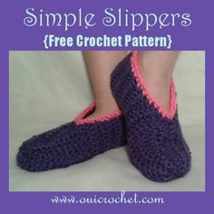 a pair of crocheted slippers with the text, simple slippers free crochet pattern