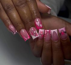 Short Set Acrylic Nails Pink, Pink Acrylic Nails Square Short, Pretty Nails With Designs, Short Nails Acrylic Color Ideas, Short Cute Summer Nails, Short Pink Acrylic Nails Design, Short Nails Acrylic Design 2024, Short Acrylic Nails With Design, French With Design Nails